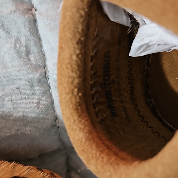 Minnetonka Leopard Riley Moccasins - Infant size 2 - Picture 3 of 4